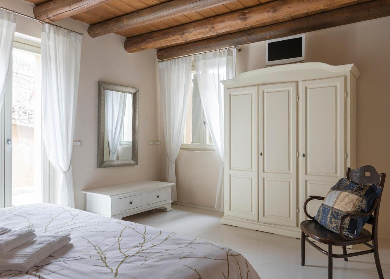 Corte Dei Soavi Suites - Apartments Soave  Eksteriør bilde