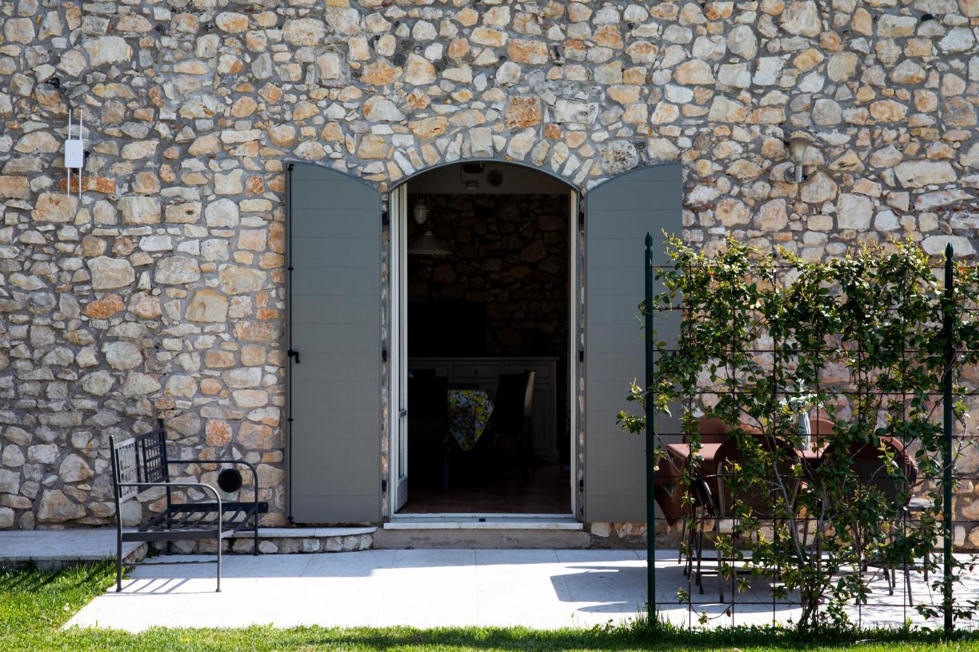 Corte Dei Soavi Suites - Apartments Soave  Eksteriør bilde